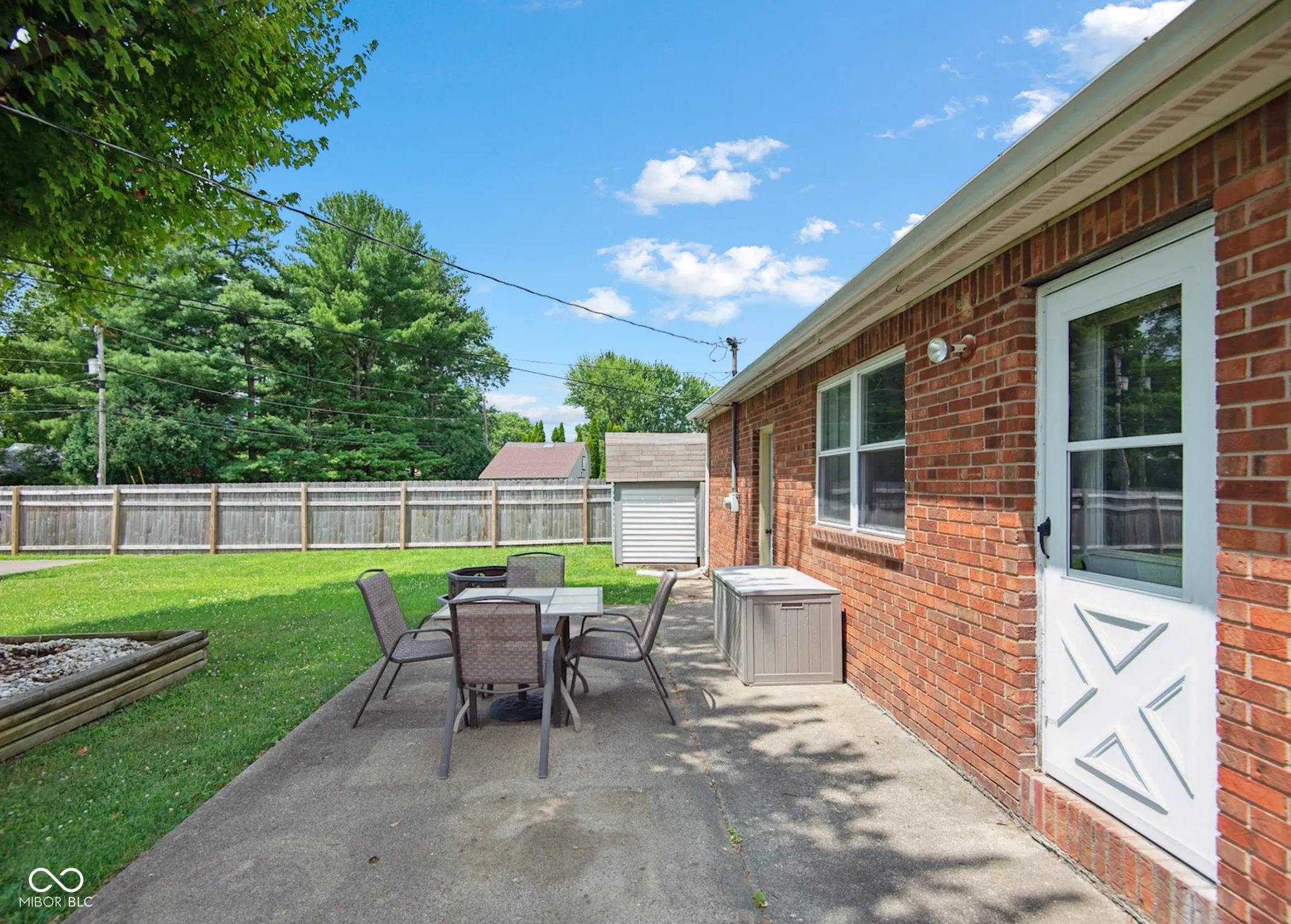 Franklin, Indiana 46131, United States, 3 Bedrooms Bedrooms, ,2 BathroomsBathrooms,Residential,Pending,172514