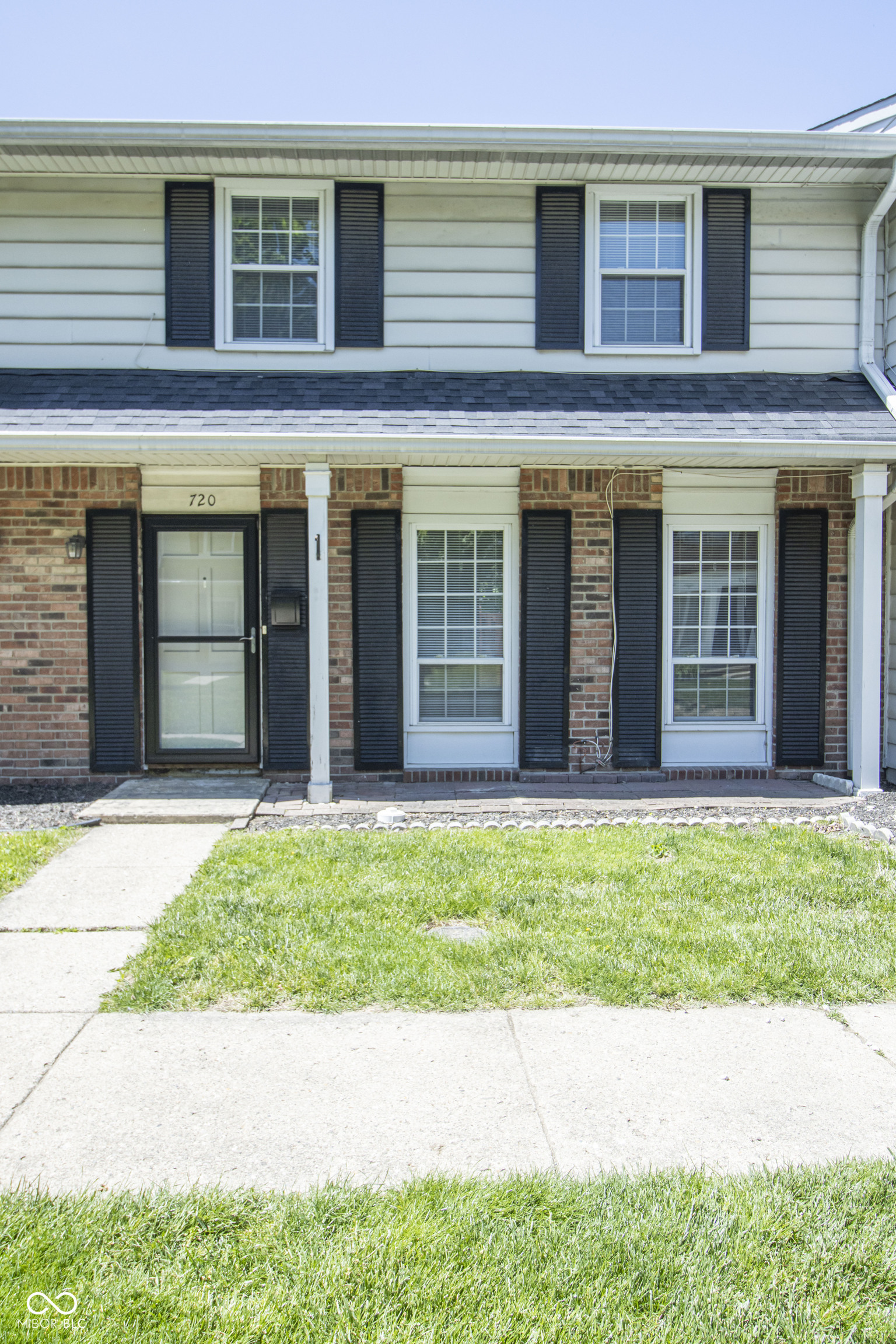 720 Southfield Court