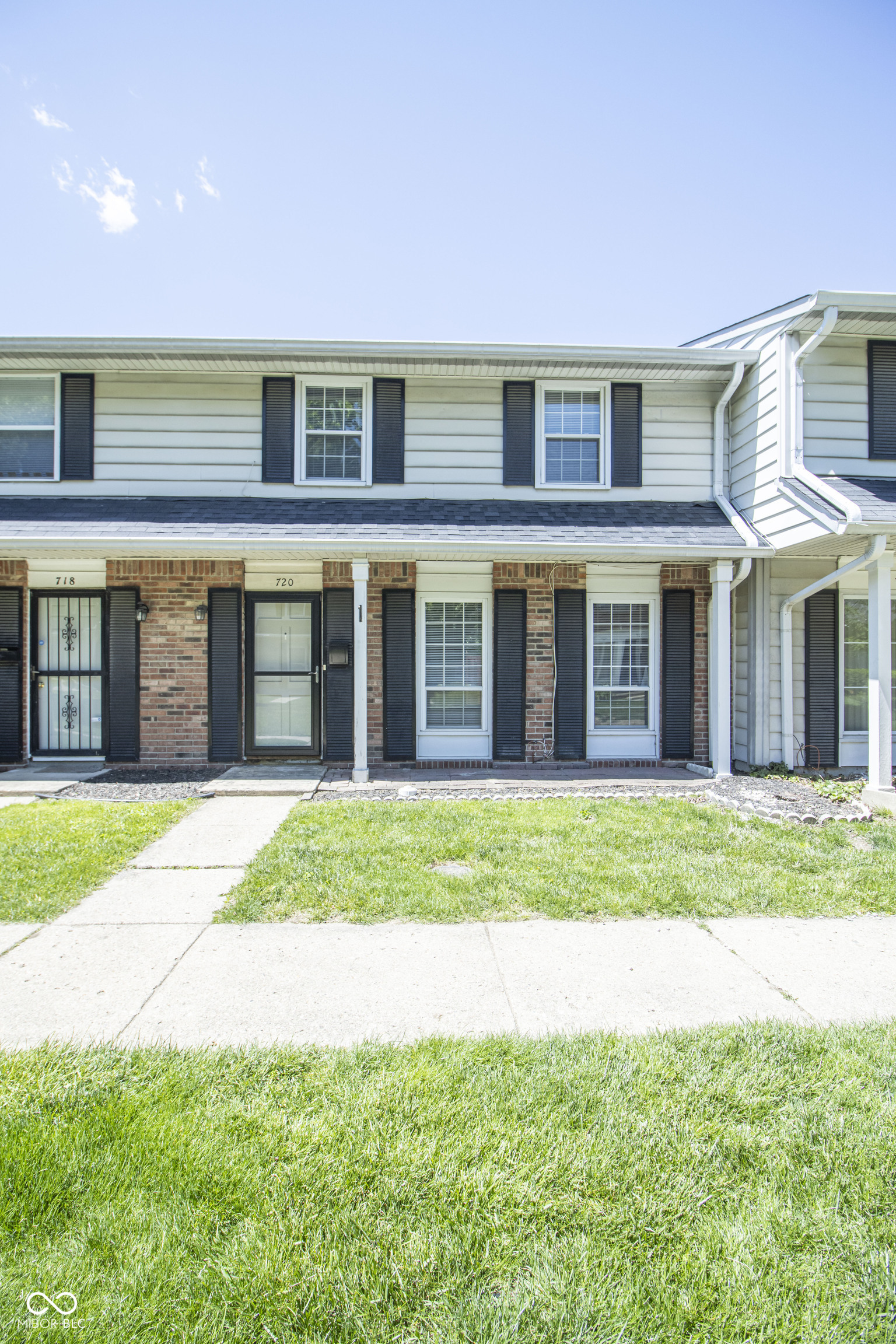 720 Southfield Court