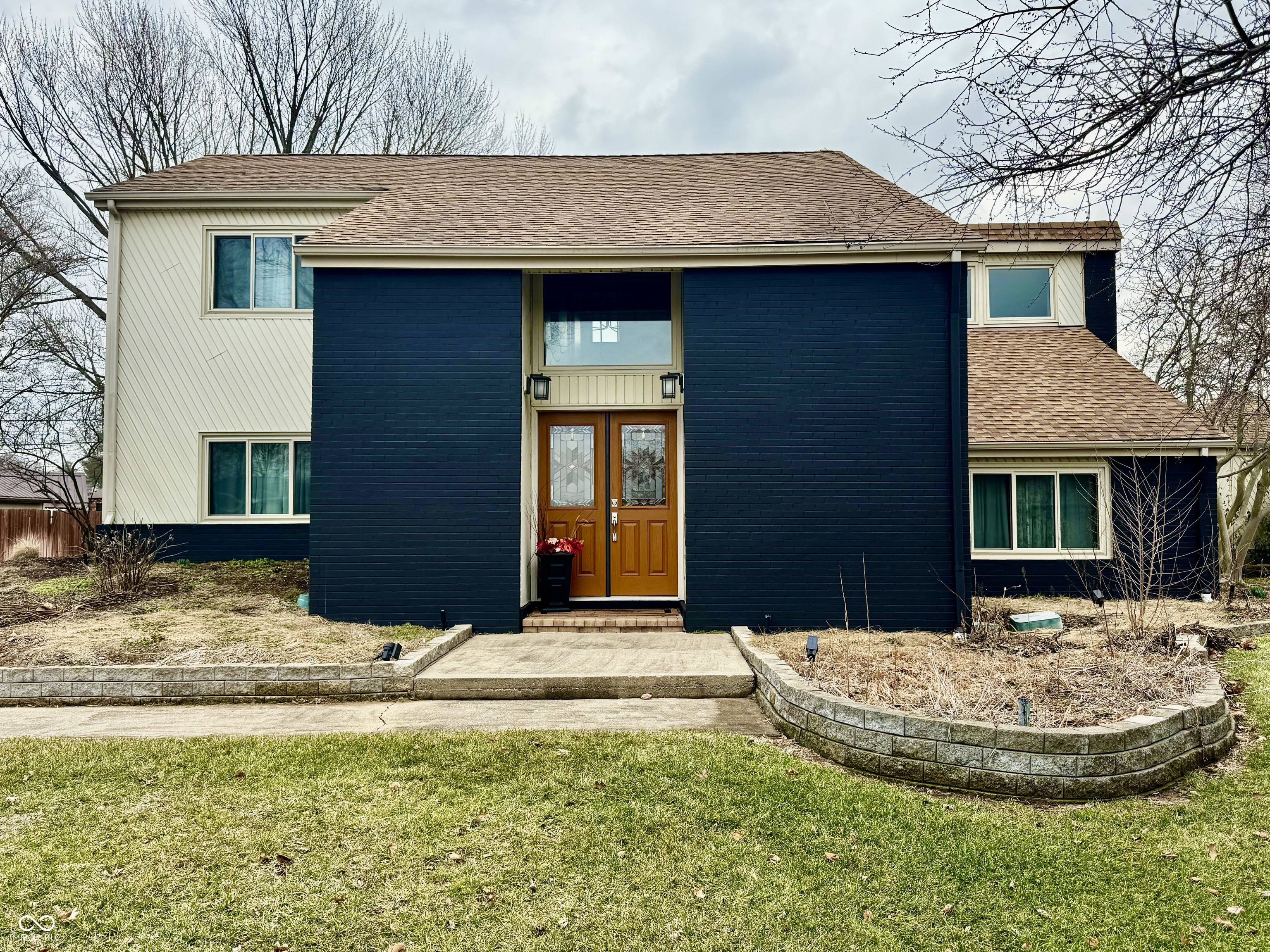 560 Sir Lancelot Drive