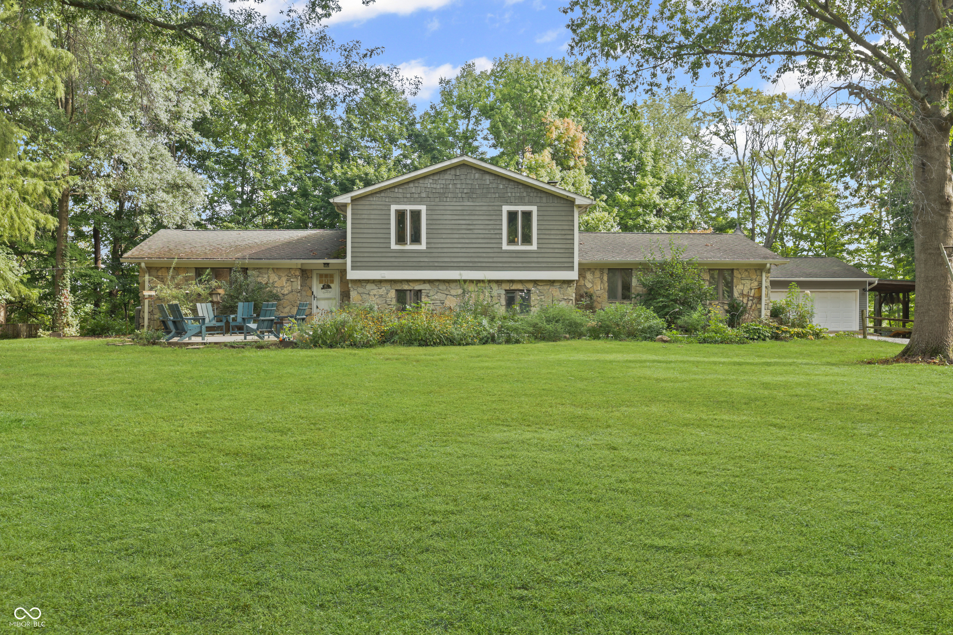 5756 Foxfire Lane