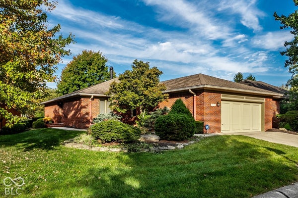 8722 CRICKET TREE LN, INDIANAPOLIS, IN 46260 - Image 32e211043cb61de6b048cb0ecaefd718/2747926030