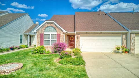 Photo of 2825 Cadogan Drive, Greenwood, IN 46143 (MLS # 22118421)