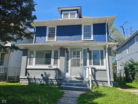 Photo of 3526 N Capitol Avenue, Indianapolis, IN 46208 (MLS # 22097673)