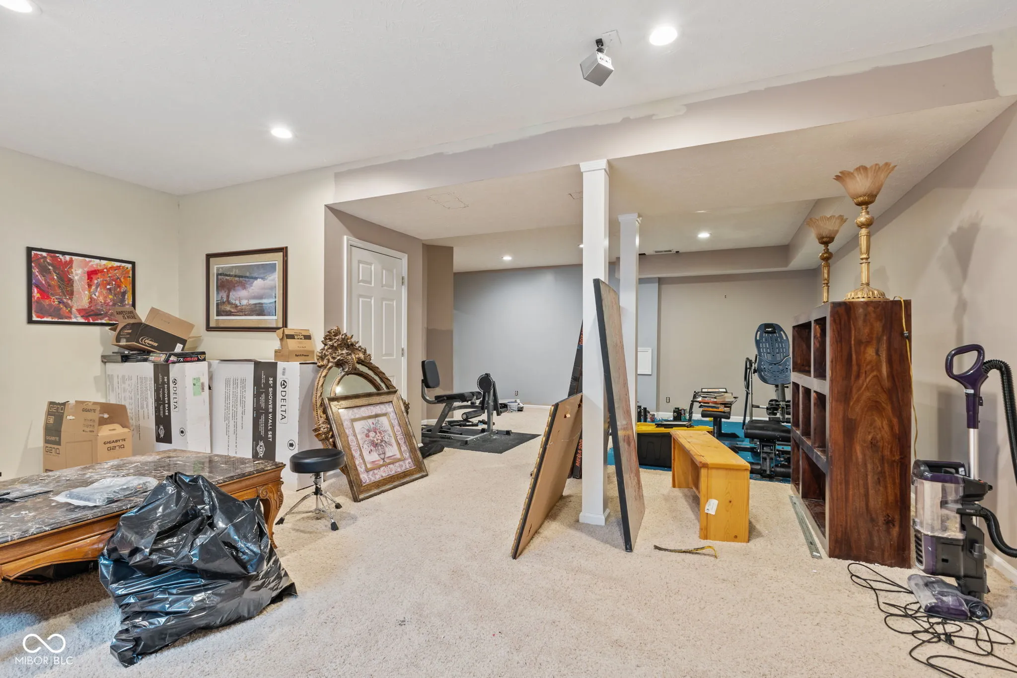 Lafayette, Indiana 47909, United States, 5 Bedrooms Bedrooms, ,4 BathroomsBathrooms,Residential,Active,7739