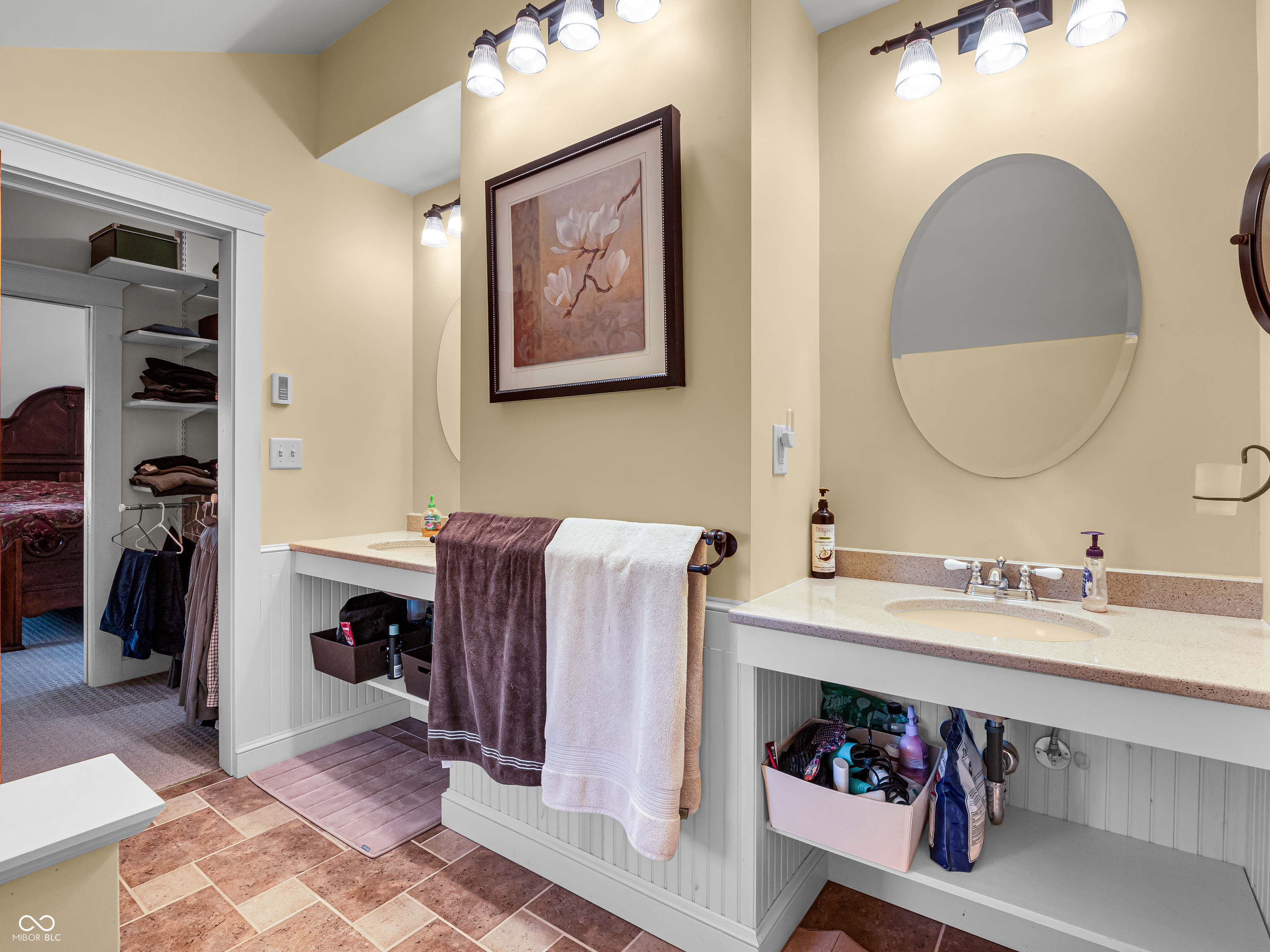 Indianapolis, Indiana 46259, United States, 4 Bedrooms Bedrooms, ,3 BathroomsBathrooms,Residential,Pending,33868