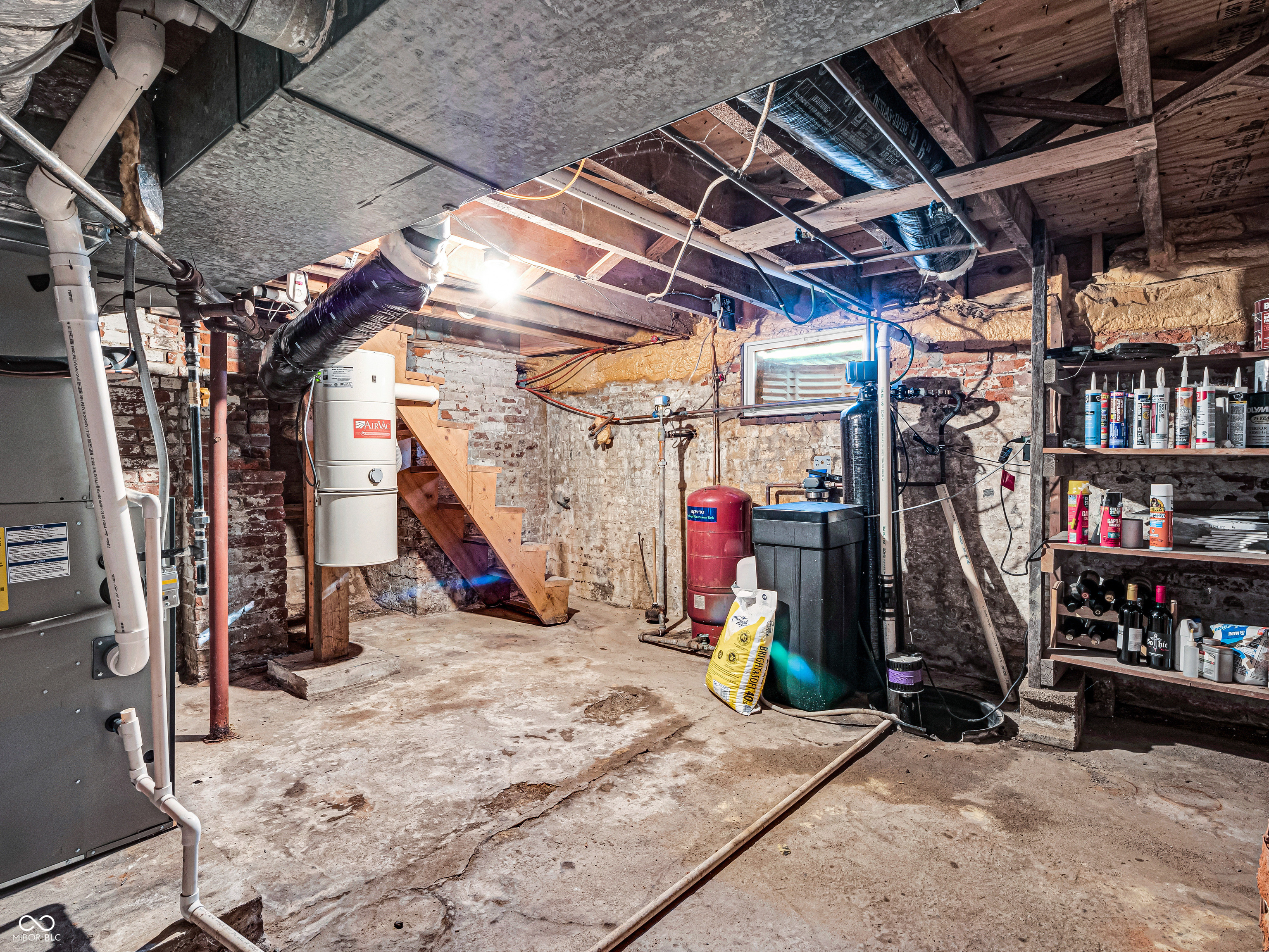 Indianapolis, Indiana 46259, United States, 4 Bedrooms Bedrooms, ,3 BathroomsBathrooms,Residential,Pending,33868