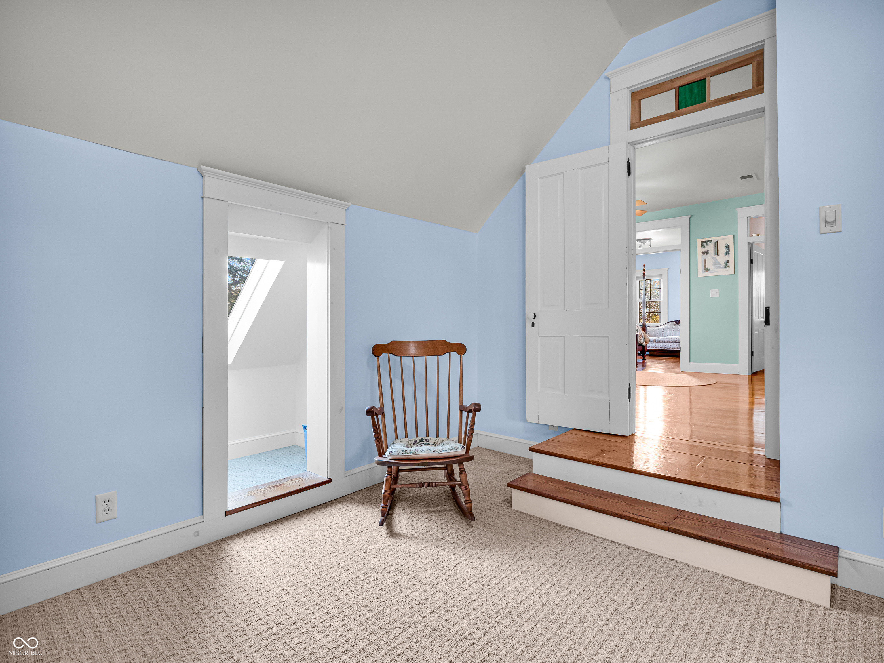 Indianapolis, Indiana 46259, United States, 4 Bedrooms Bedrooms, ,3 BathroomsBathrooms,Residential,Pending,33868