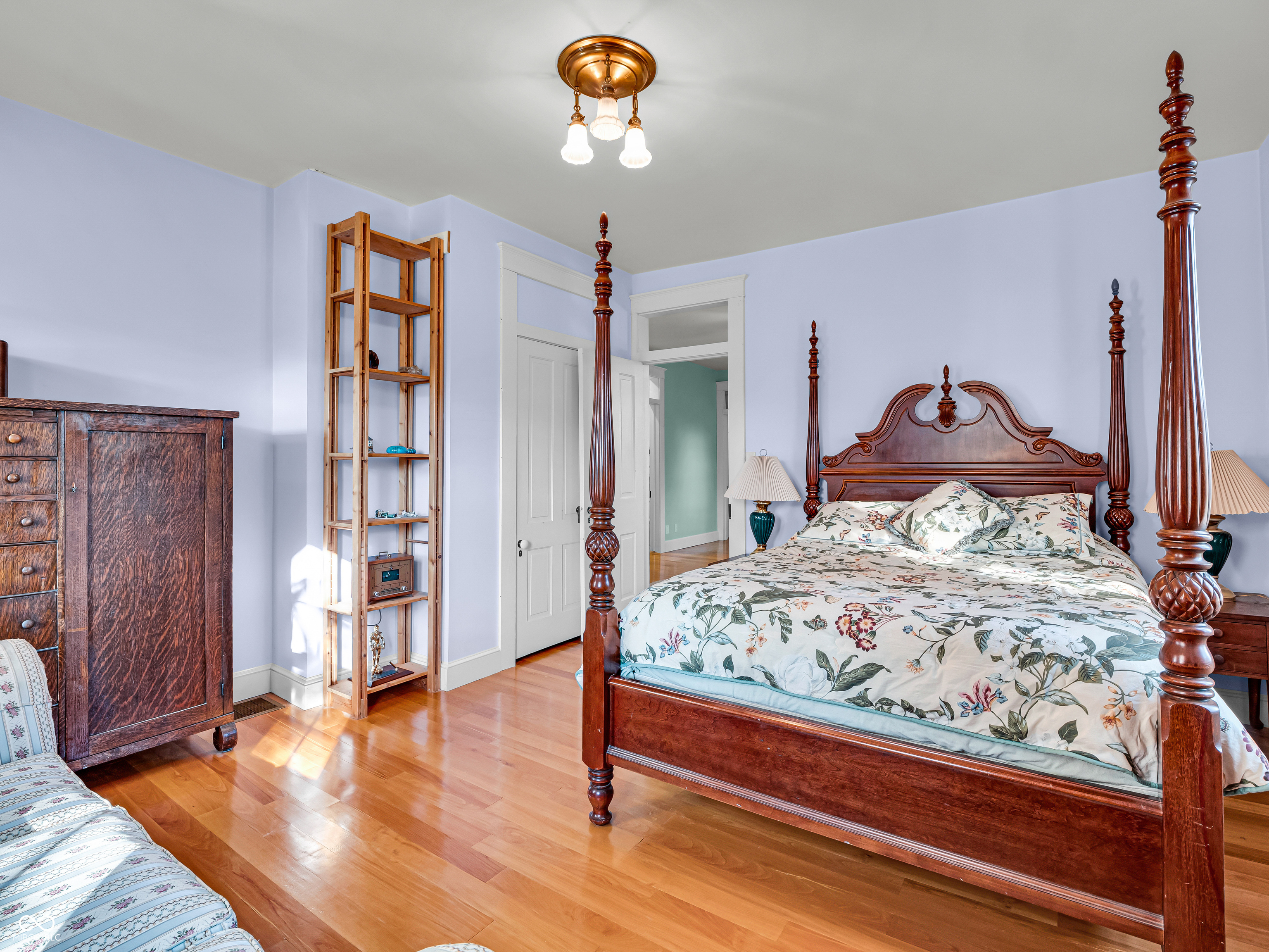 Indianapolis, Indiana 46259, United States, 4 Bedrooms Bedrooms, ,3 BathroomsBathrooms,Residential,Pending,33868