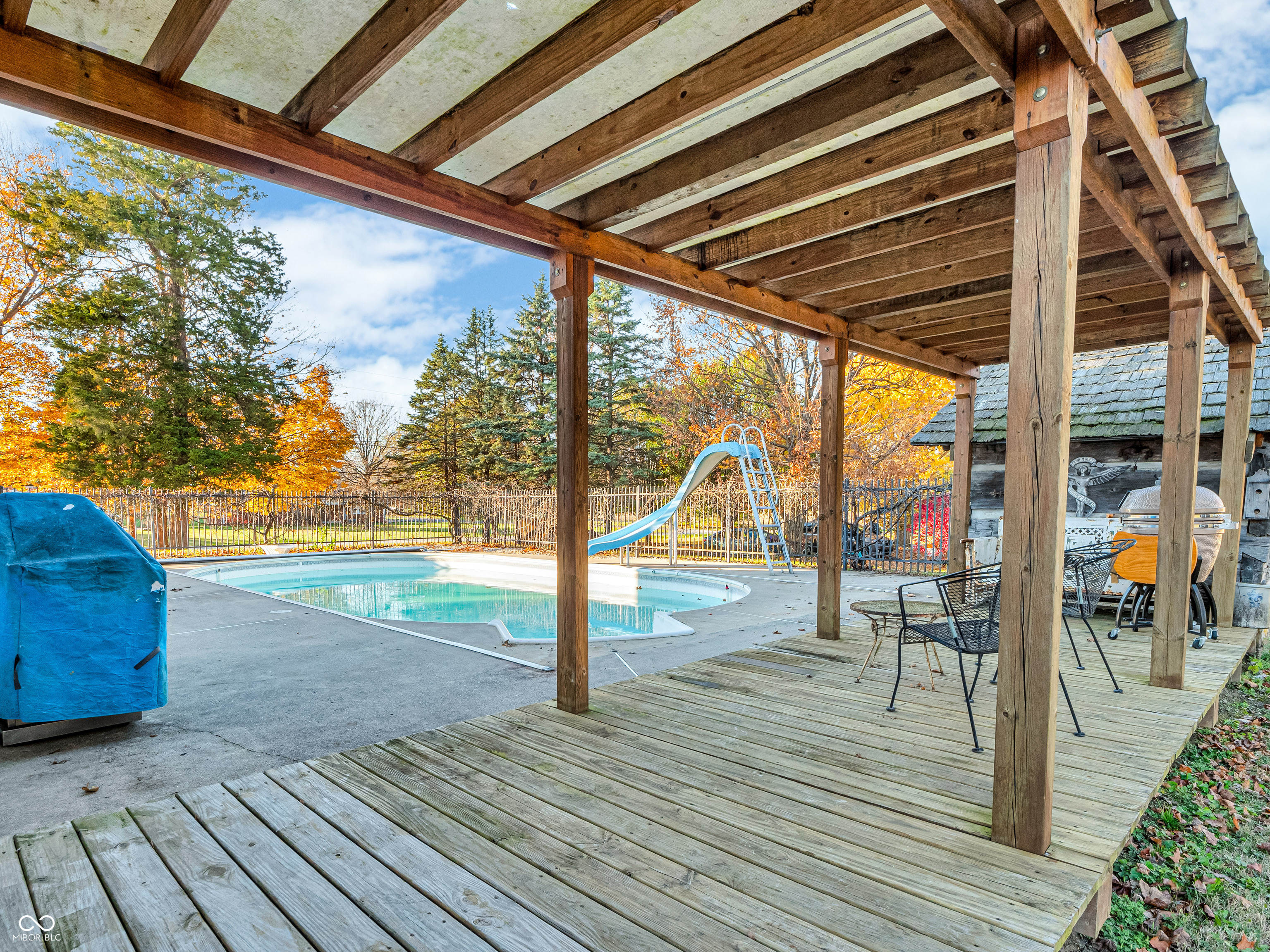 Indianapolis, Indiana 46259, United States, 4 Bedrooms Bedrooms, ,3 BathroomsBathrooms,Residential,Pending,33868