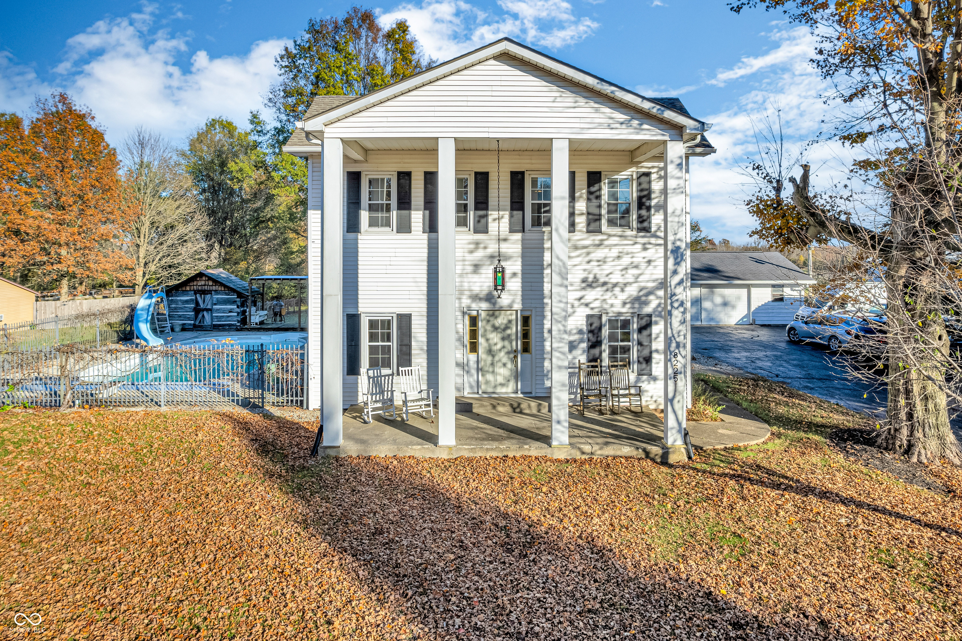 Indianapolis, Indiana 46259, United States, 4 Bedrooms Bedrooms, ,3 BathroomsBathrooms,Residential,Pending,33868