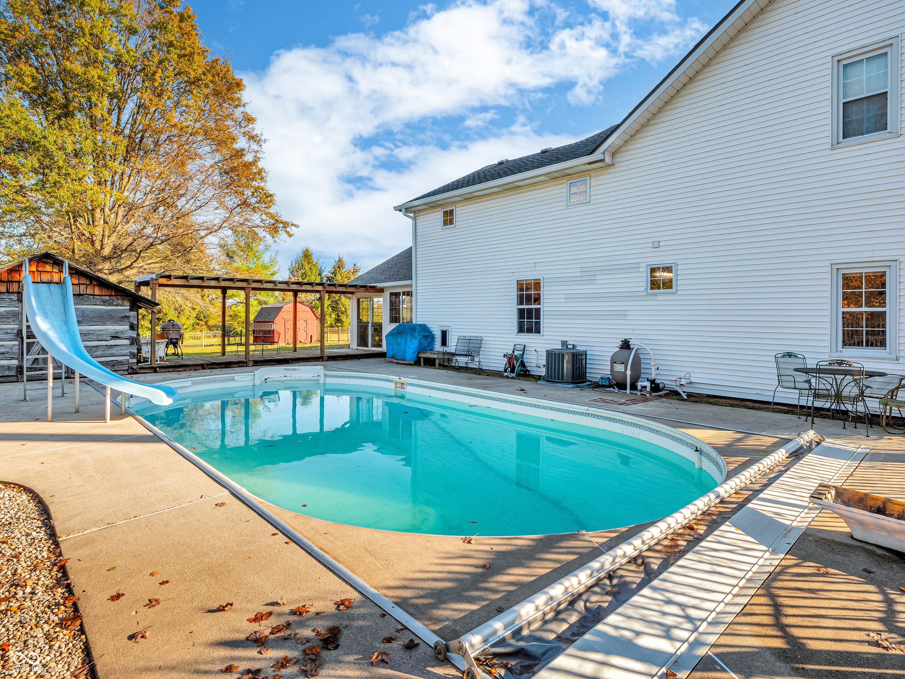 Indianapolis, Indiana 46259, United States, 4 Bedrooms Bedrooms, ,3 BathroomsBathrooms,Residential,Pending,33868