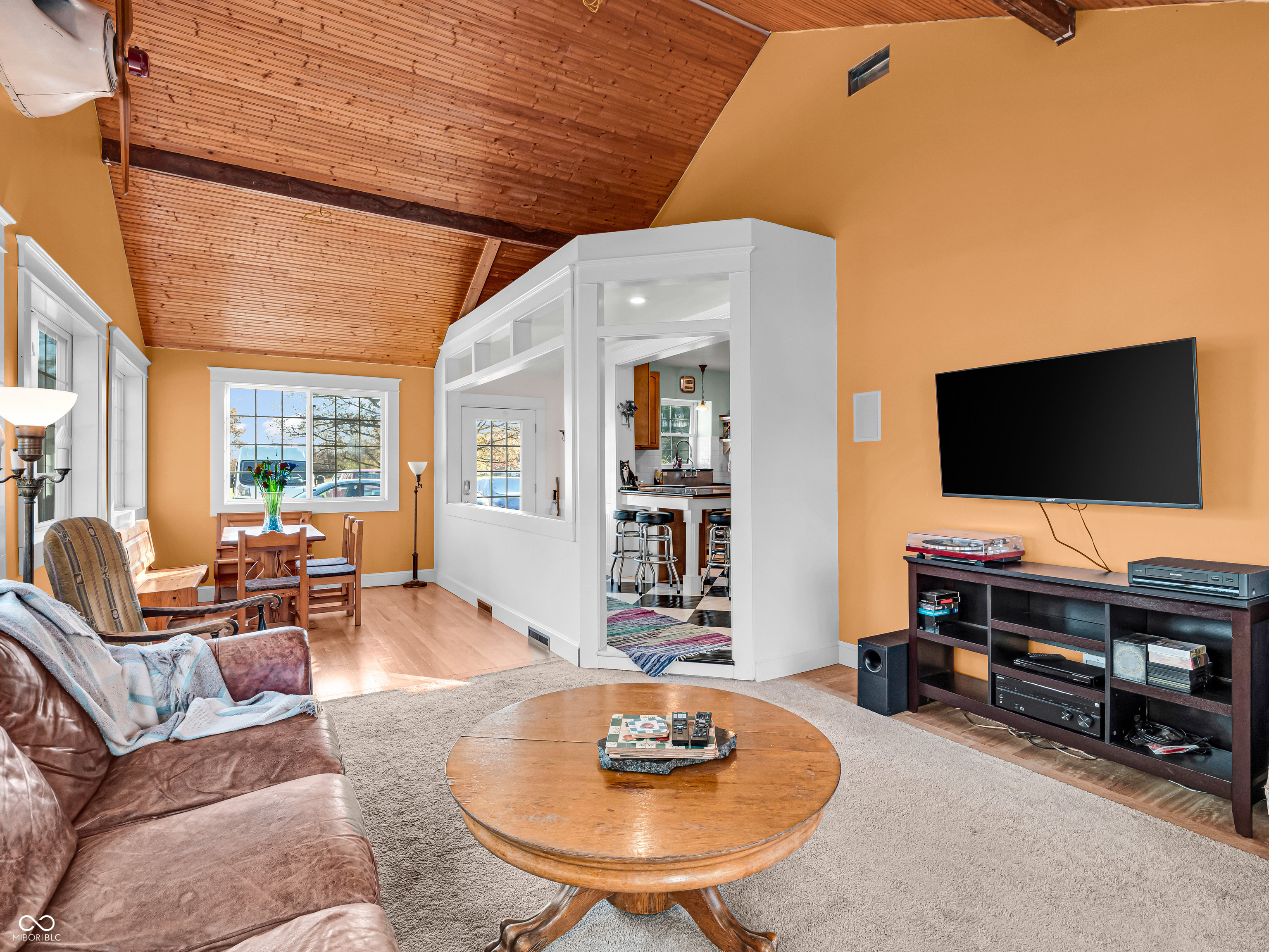 Indianapolis, Indiana 46259, United States, 4 Bedrooms Bedrooms, ,3 BathroomsBathrooms,Residential,Pending,33868