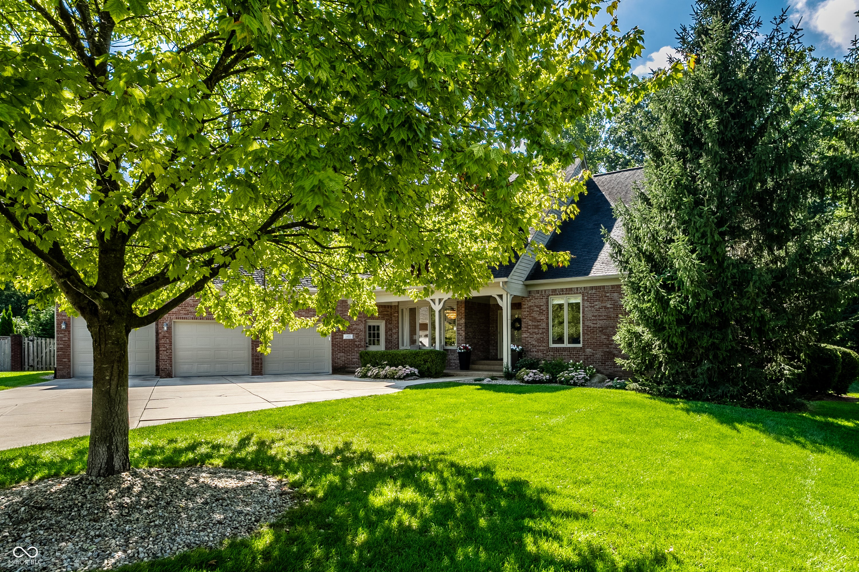 435 Benderfield Drive