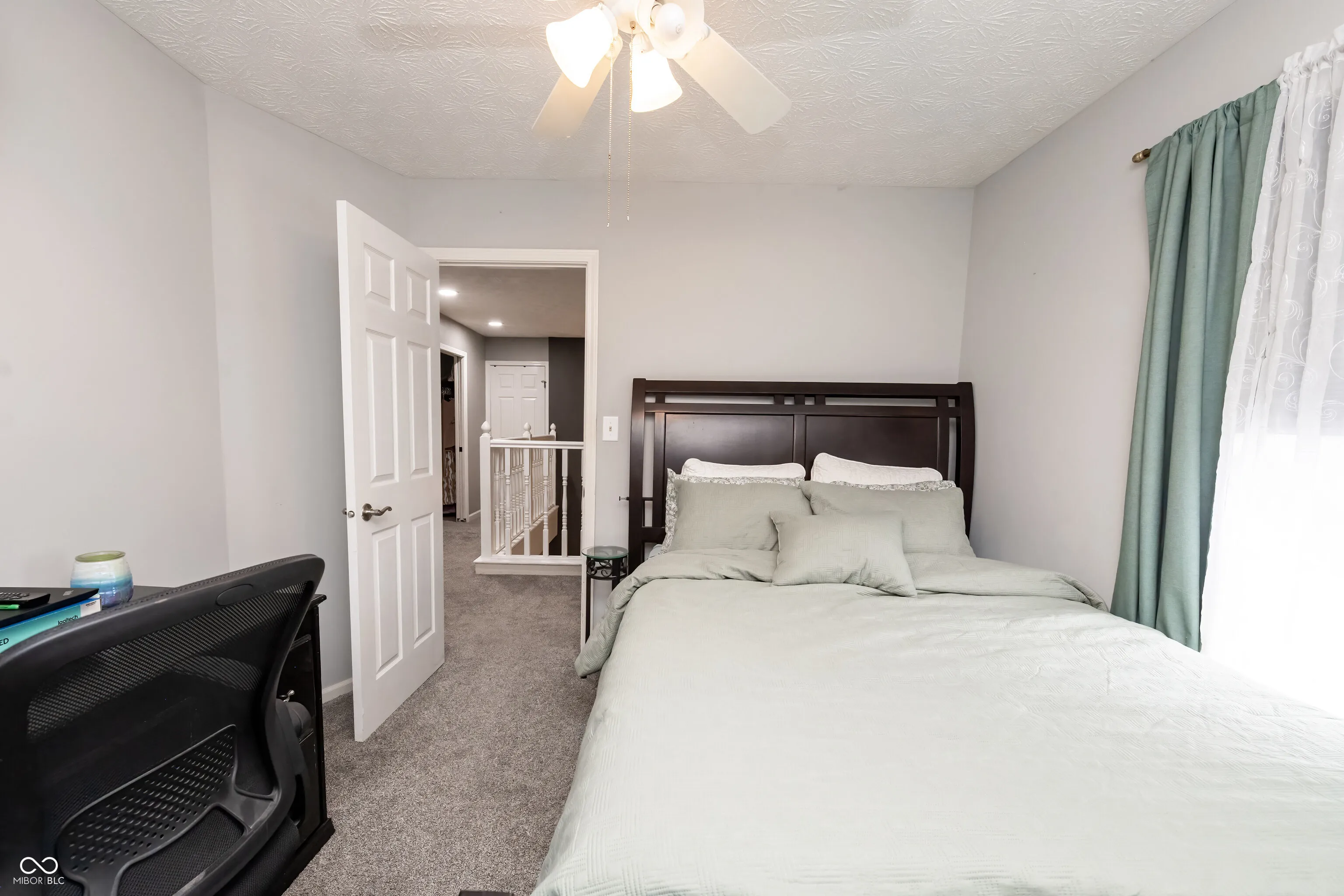 Greenwood, Indiana 46142, United States, 3 Bedrooms Bedrooms, ,3 BathroomsBathrooms,Residential,Pending,23785