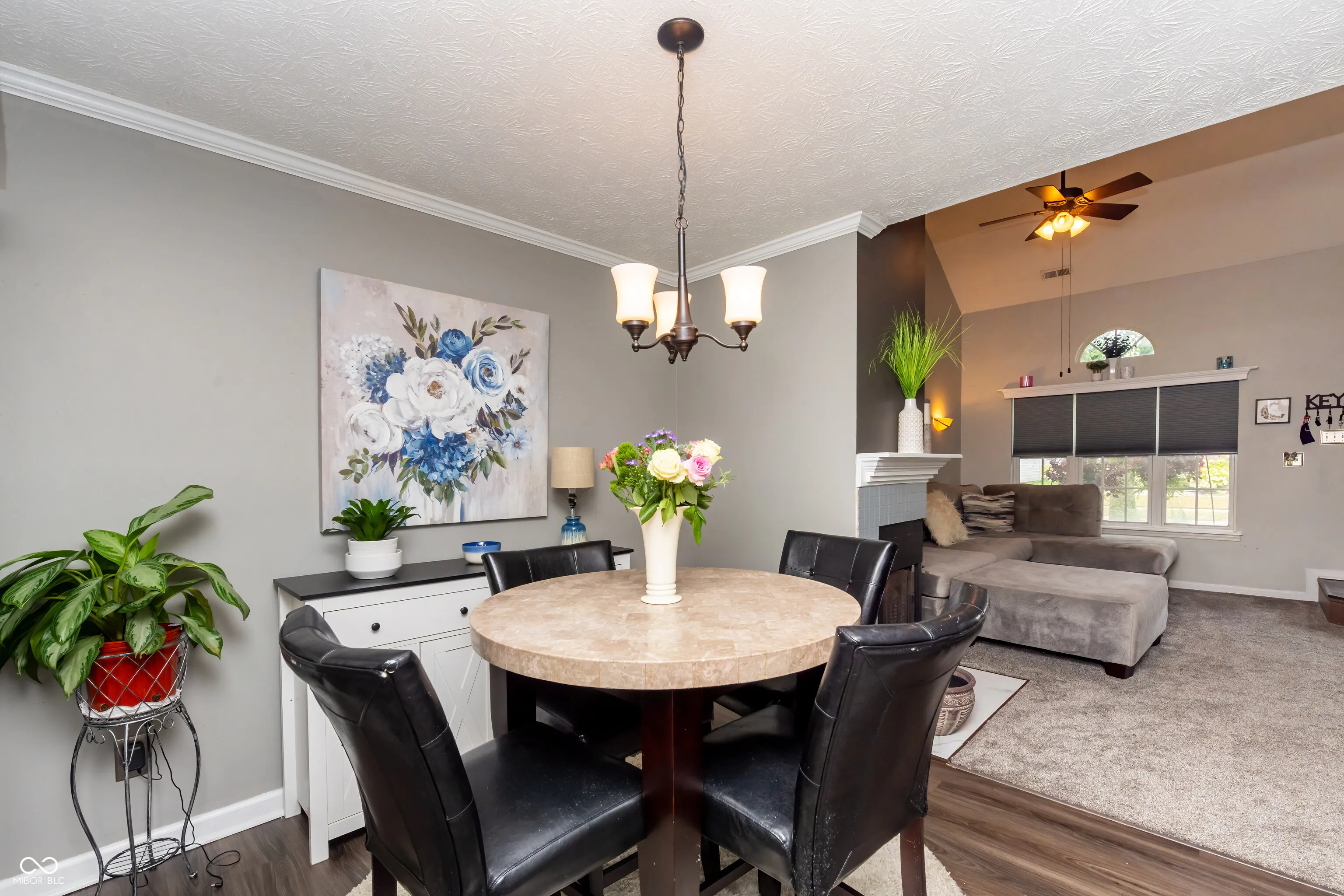 Greenwood, Indiana 46142, United States, 3 Bedrooms Bedrooms, ,3 BathroomsBathrooms,Residential,Pending,23785