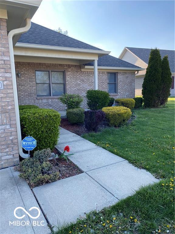 1128 Brookside Court