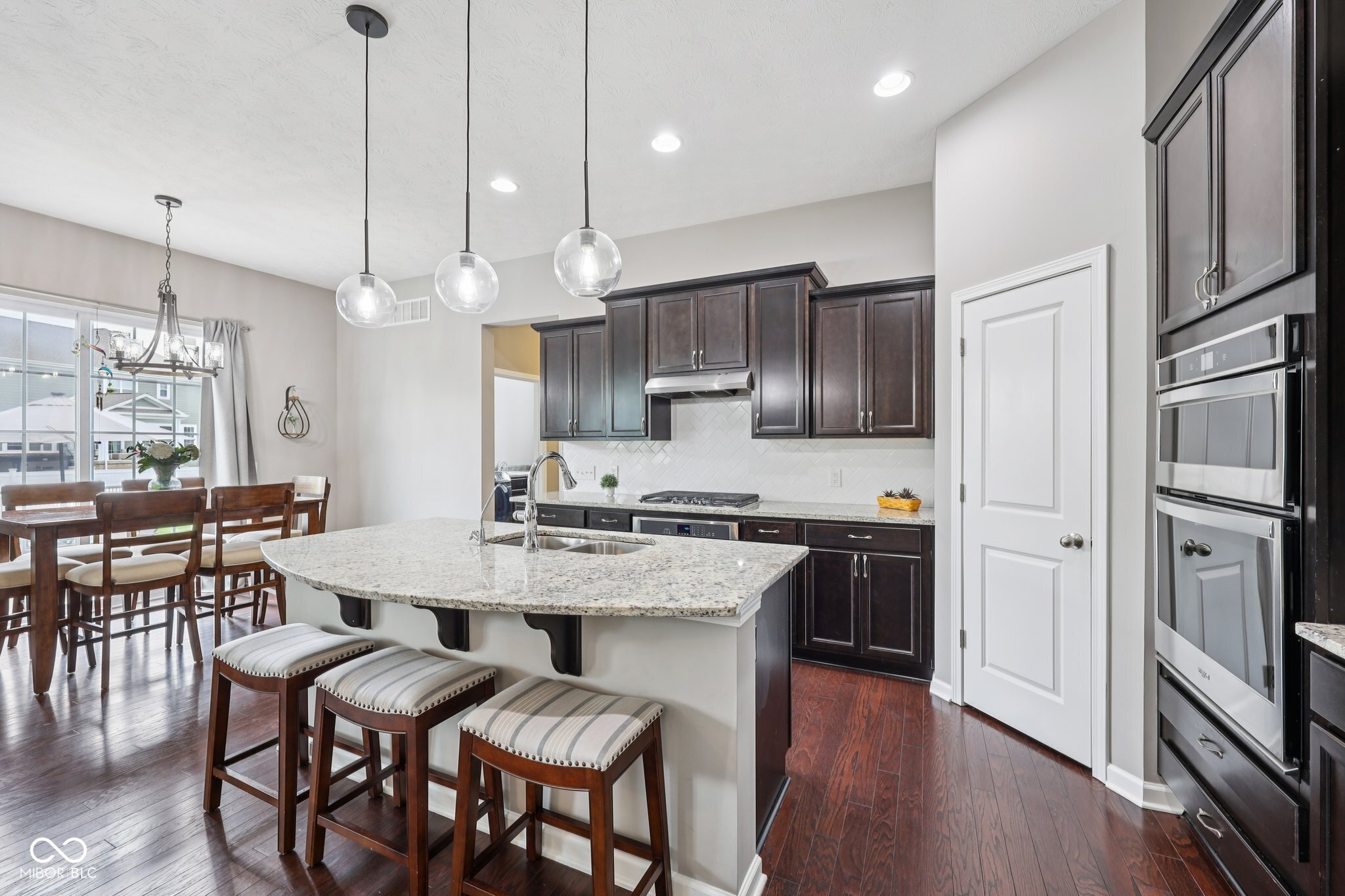 10806 Solis Circle