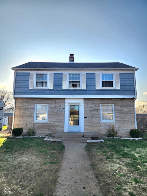 Photo of 1512 Grand Avenue, Columbus, IN 47201 (MLS # 22088475)