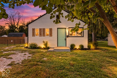 Photo of 1938 N Alton Avenue, Indianapolis, IN 46222 (MLS # 22130654)