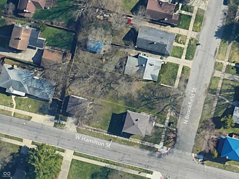 Photo for 1866 N Brookfield