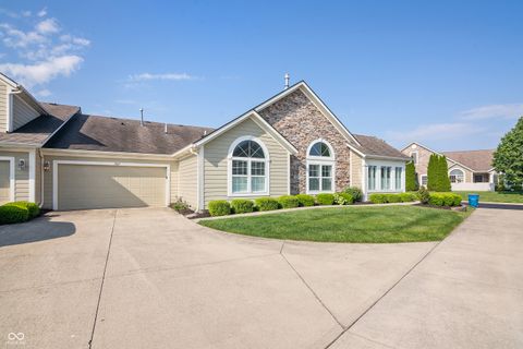 Photo of 1067 Distinctive Way, Greenfield, IN 46140 (MLS # 22102968)