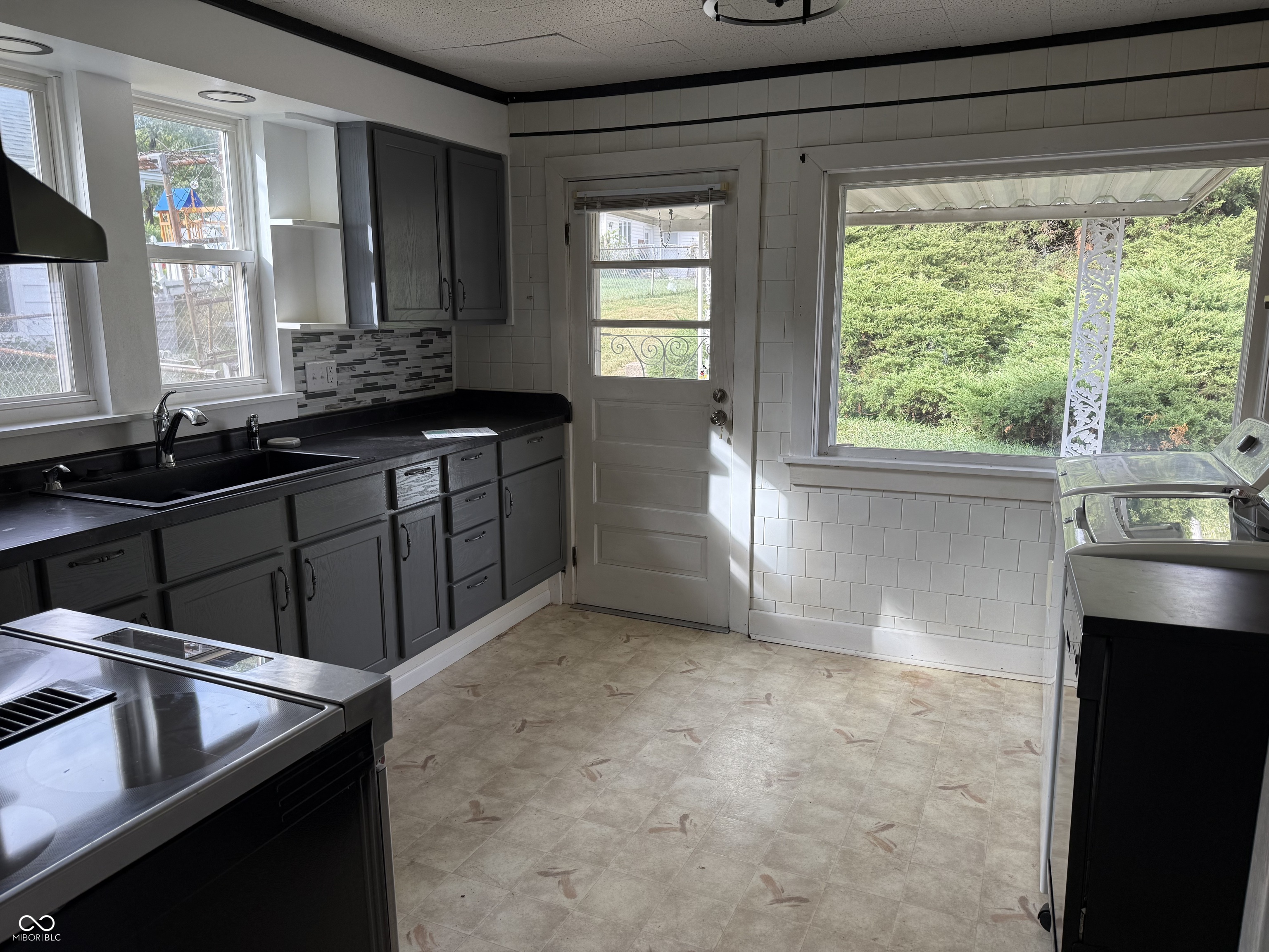 314 W Madison Street