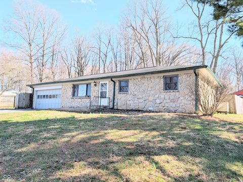 Photo of 8625 Edith Street, Martinsville, IN 46151 (MLS # 22088503)