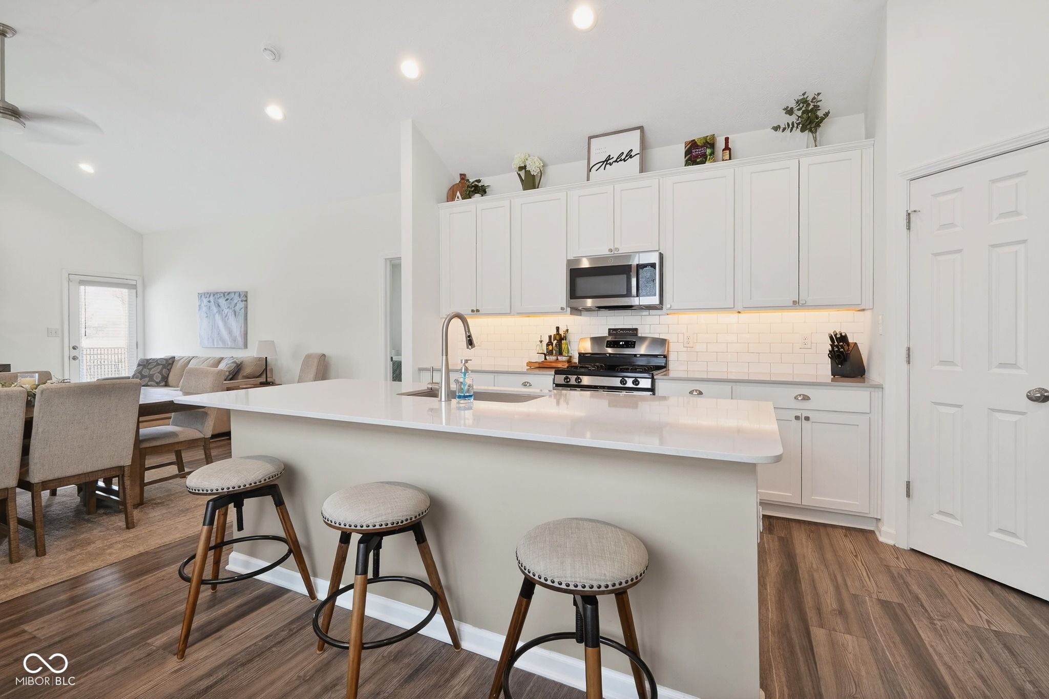 6044 Medina Spirit Drive