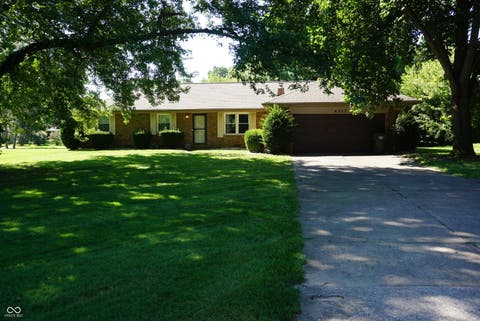 Photo of 4317 W Fairview Road, Greenwood, IN 46142 (MLS # 22122096)