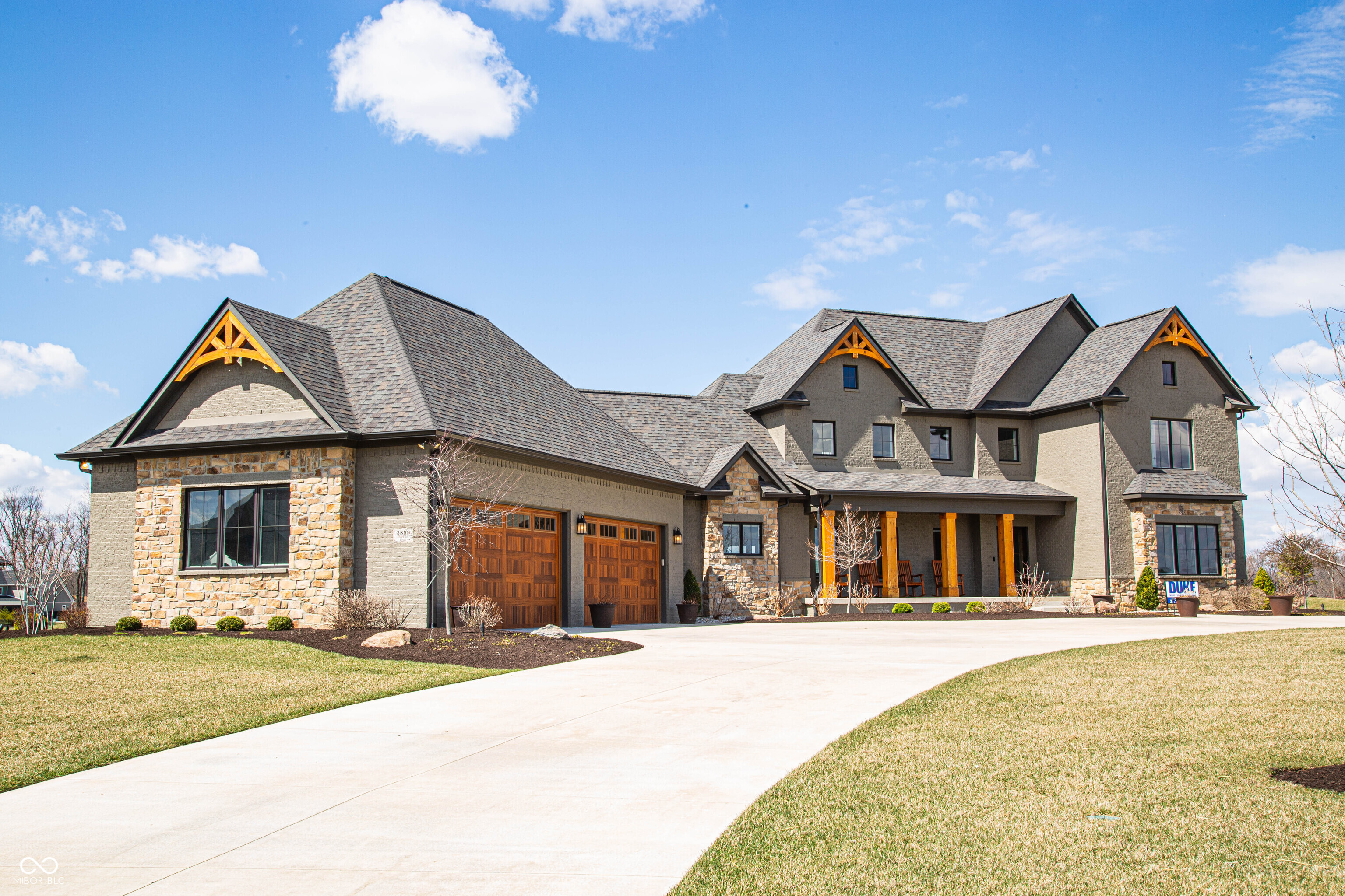 3899 Chapel Hill Court