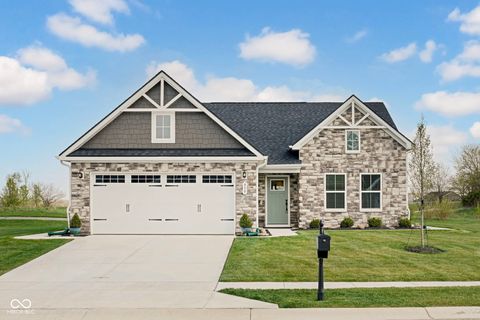Photo of 959 Independence Drive, Edinburgh, IN 46124 (MLS # 22094578)