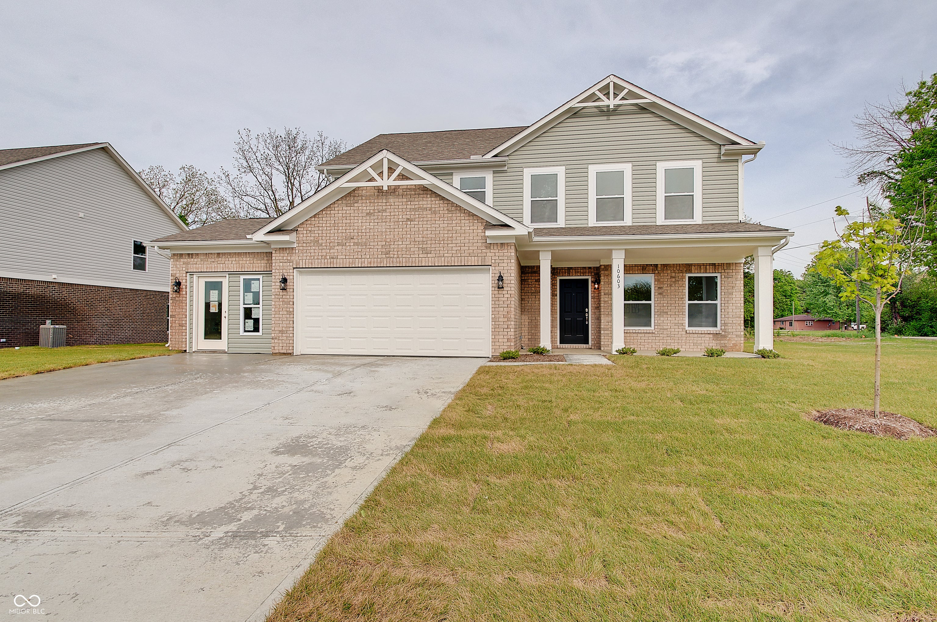 10603 N Country View Way