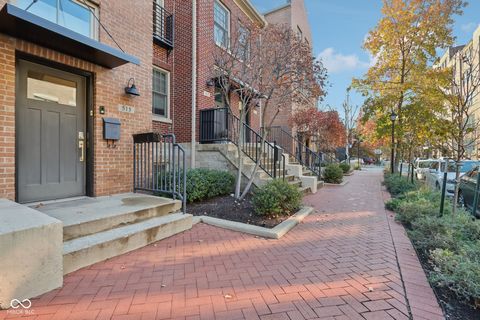 Photo of 515 N Park Avenue, Indianapolis, IN 46202 (MLS # 22072213)