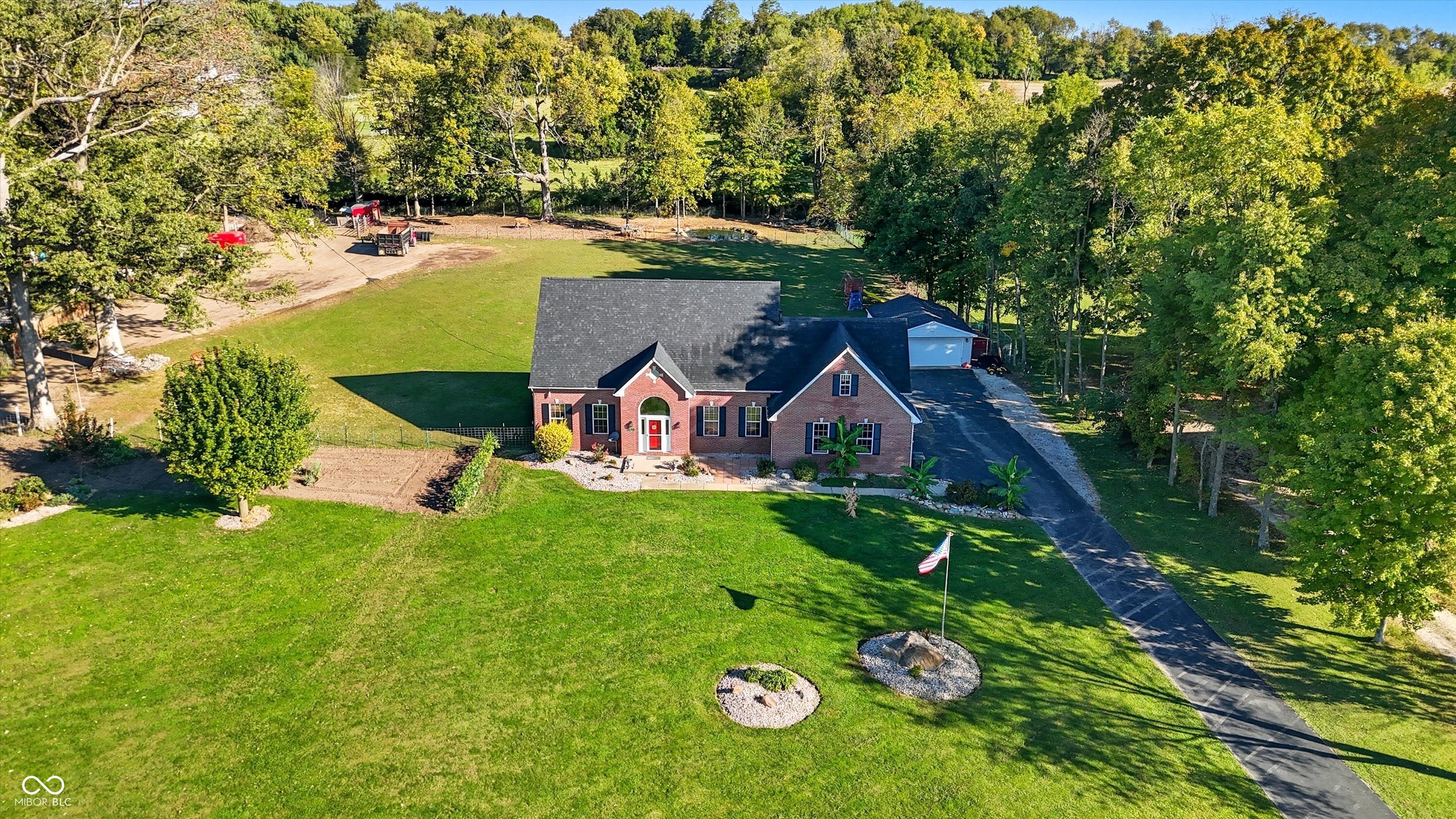 5192 E Rocklane Road