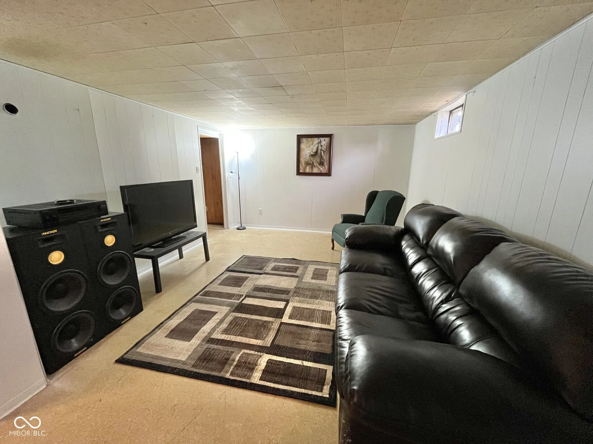 Columbus, Indiana 47201, United States, 2 Bedrooms Bedrooms, ,1 BathroomBathrooms,Residential,Active,245456