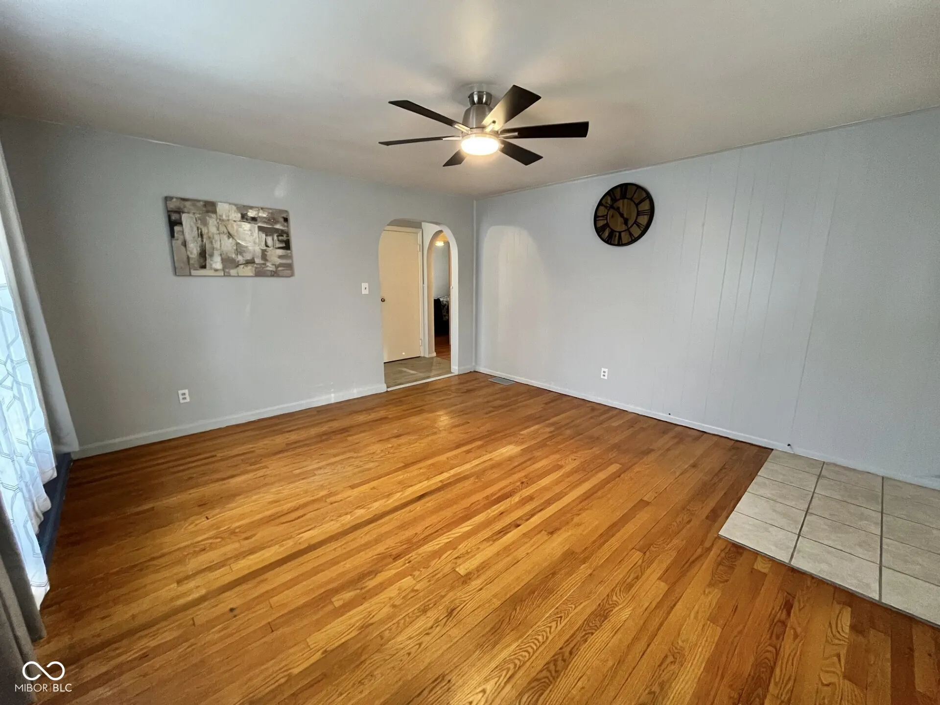 Columbus, Indiana 47201, United States, 2 Bedrooms Bedrooms, ,1 BathroomBathrooms,Residential,Active,245456