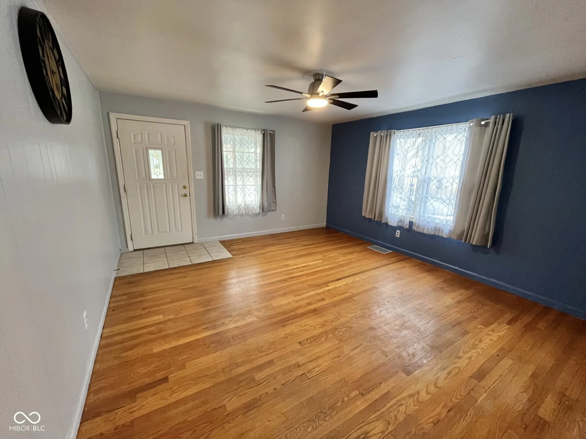 Columbus, Indiana 47201, United States, 2 Bedrooms Bedrooms, ,1 BathroomBathrooms,Residential,Active,245456