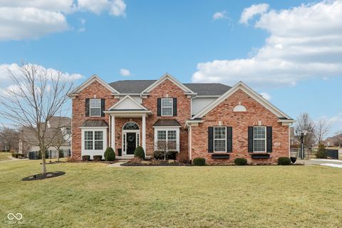 Photo of 12476 Talon Crest Drive, Fishers, IN 46037 (MLS # 22084653)