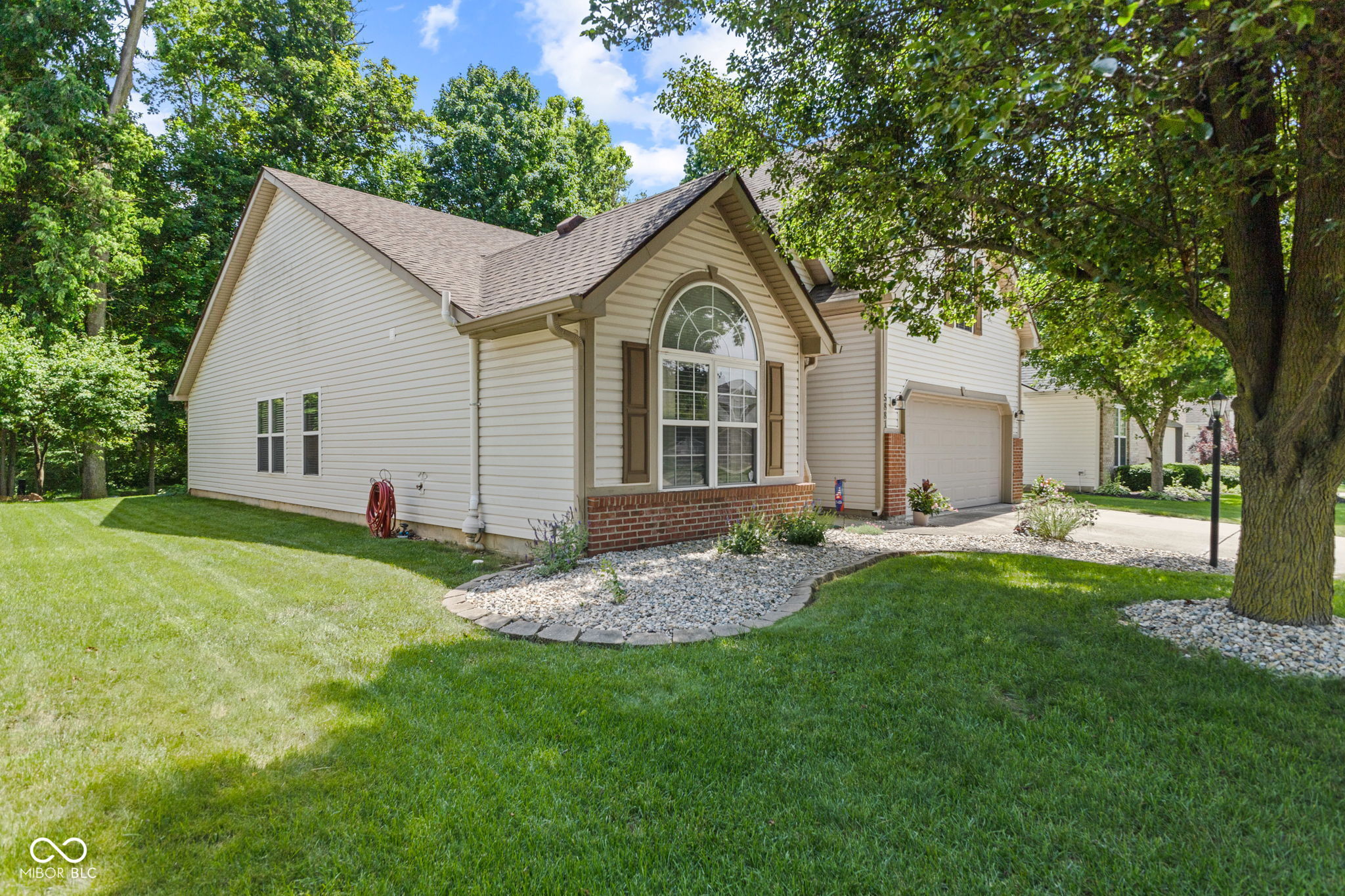 5881 Lost Oaks Drive