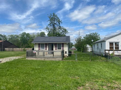 Photo of 5018 Mecca Street, Indianapolis, IN 46241 (MLS # 22103500)