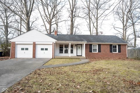 Photo of 4416 Melbourne Road, Indianapolis, IN 46228 (MLS # 22079018)