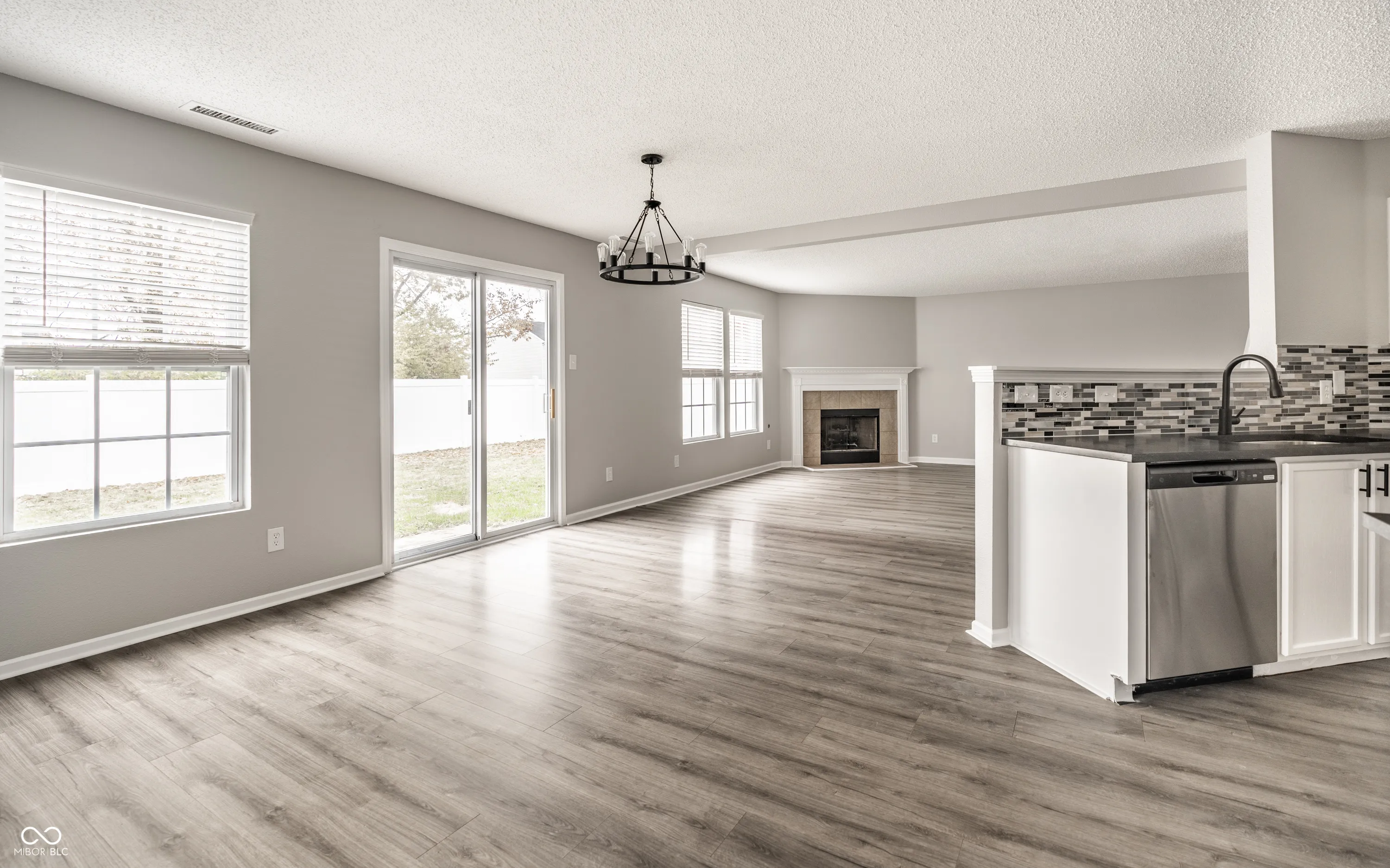 Pendleton, Indiana 46064, United States, 4 Bedrooms Bedrooms, ,3 BathroomsBathrooms,Residential,Active,240472