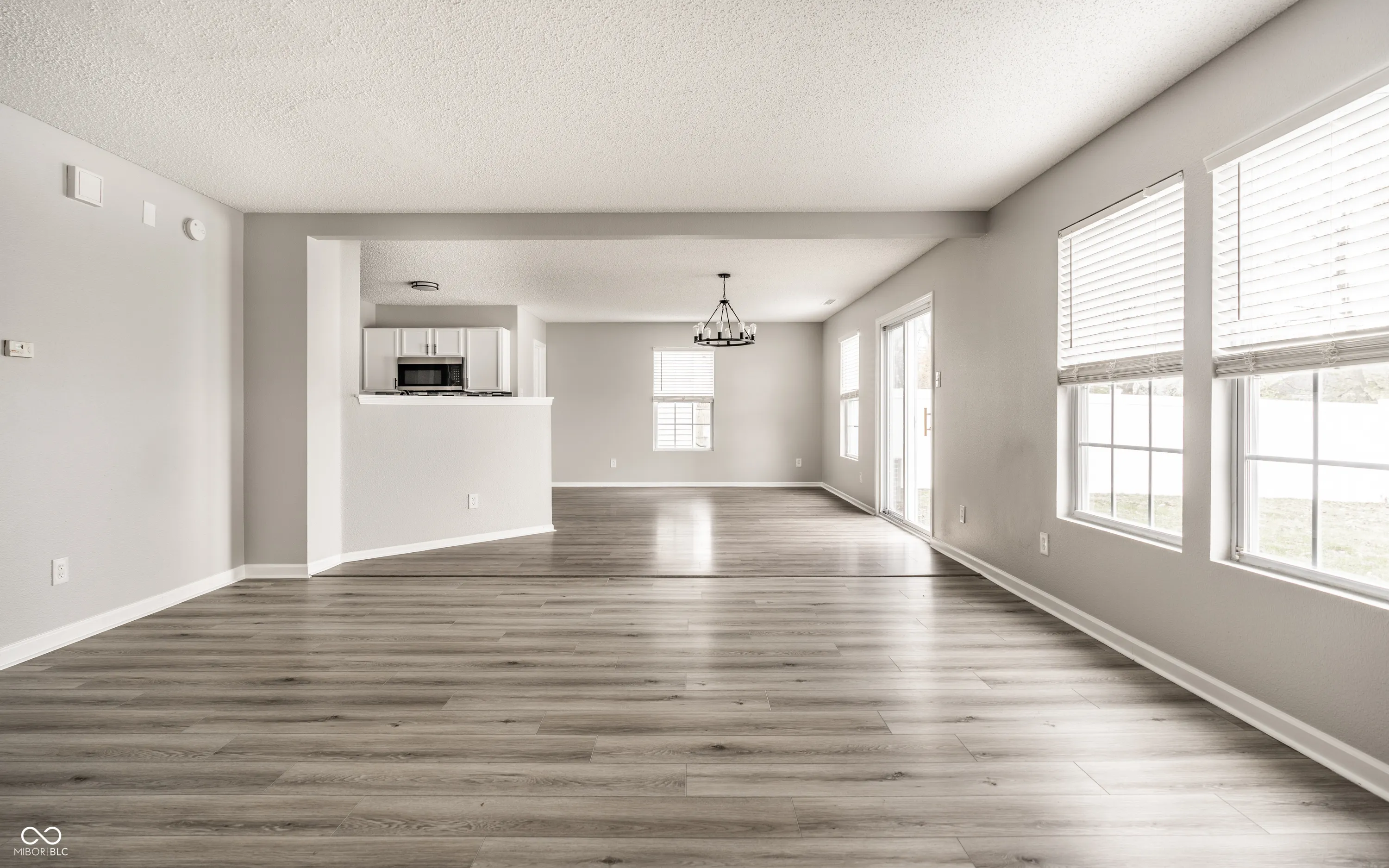 Pendleton, Indiana 46064, United States, 4 Bedrooms Bedrooms, ,3 BathroomsBathrooms,Residential,Active,240472