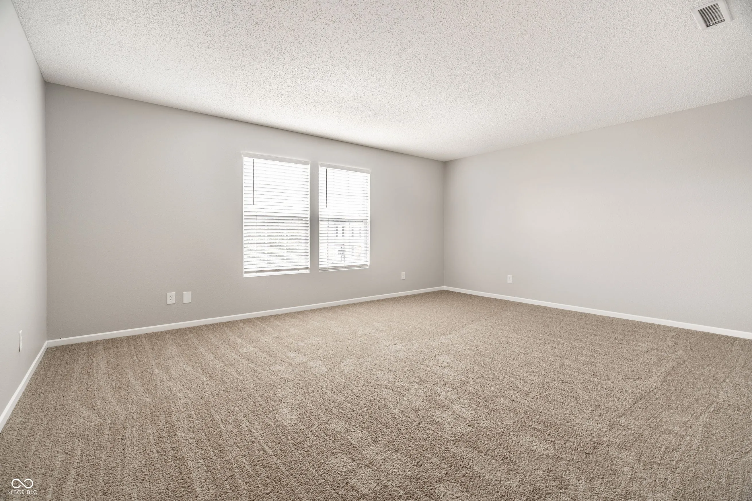 Pendleton, Indiana 46064, United States, 4 Bedrooms Bedrooms, ,3 BathroomsBathrooms,Residential,Active,240472