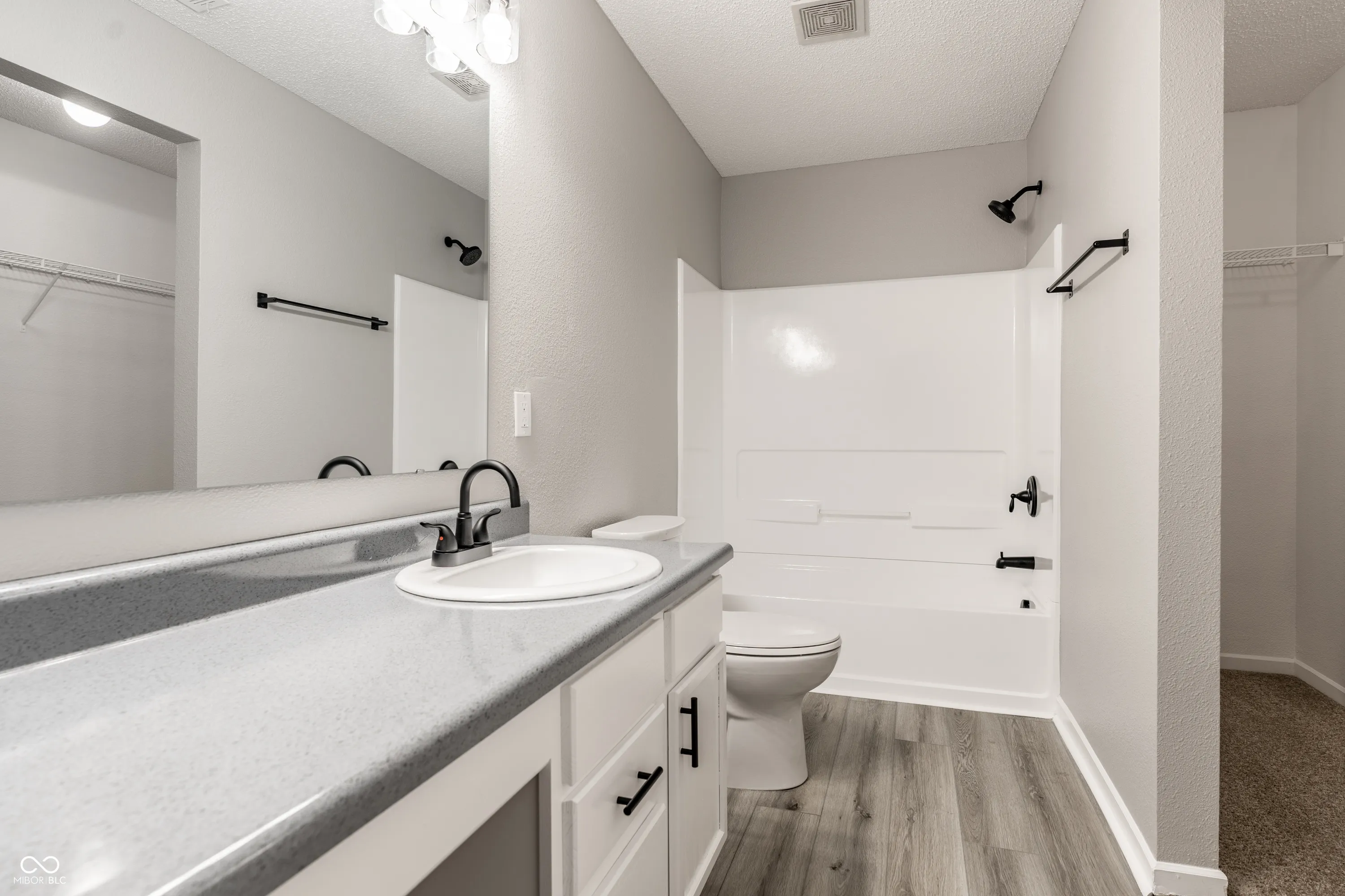 Pendleton, Indiana 46064, United States, 4 Bedrooms Bedrooms, ,3 BathroomsBathrooms,Residential,Active,240472