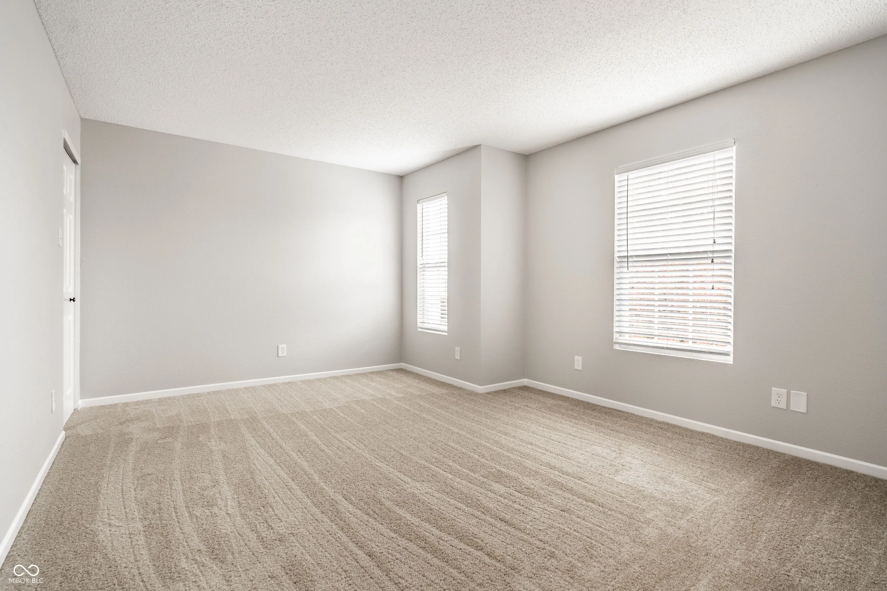 Pendleton, Indiana 46064, United States, 4 Bedrooms Bedrooms, ,3 BathroomsBathrooms,Residential,Active,240472