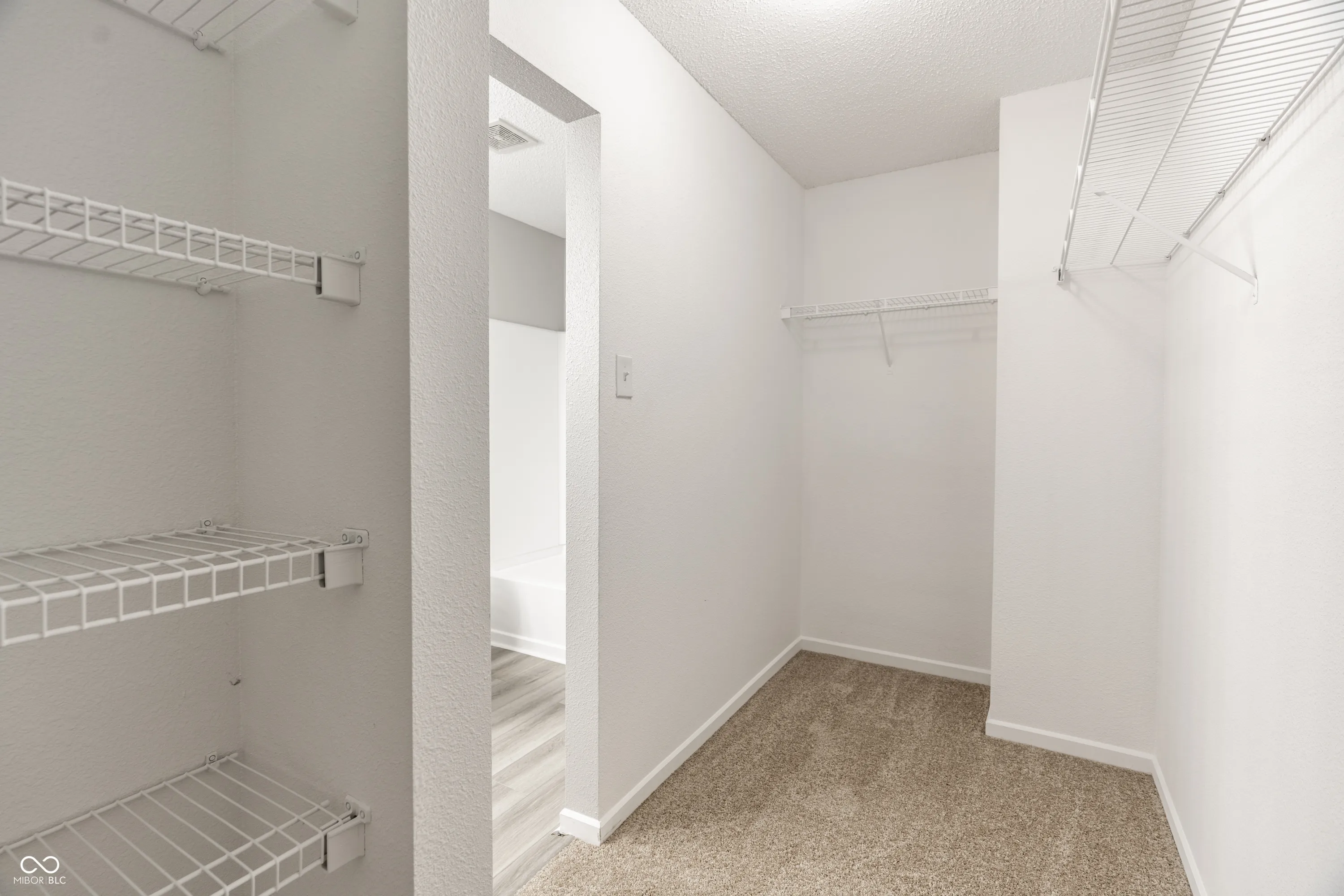 Pendleton, Indiana 46064, United States, 4 Bedrooms Bedrooms, ,3 BathroomsBathrooms,Residential,Active,240472