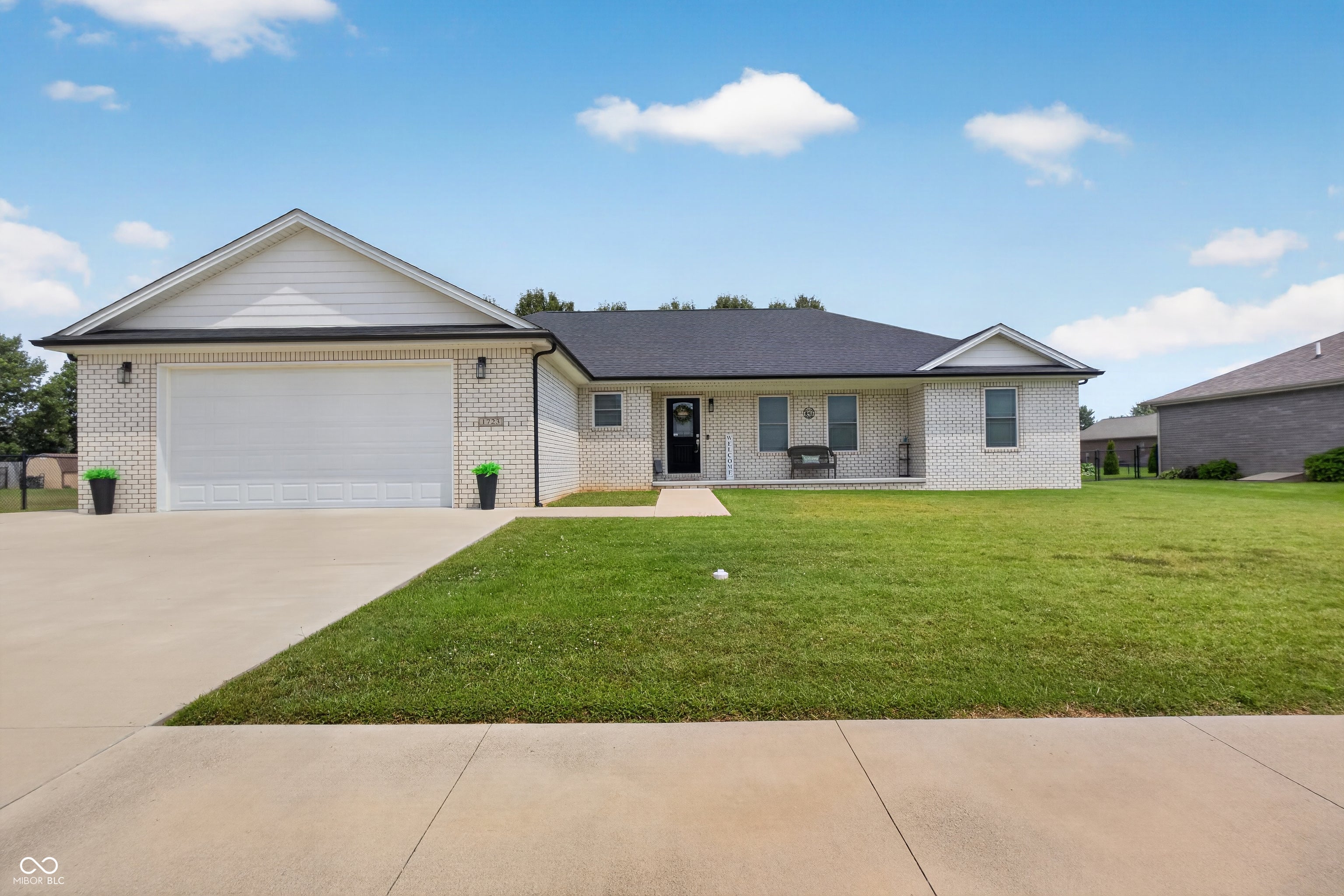 1723 Bell Ford Drive W