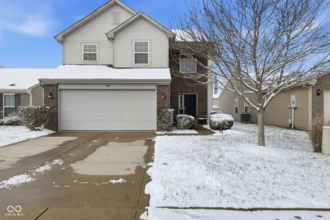 Photo of 1446 Bluestem Drive, Greenwood, IN 46143 (MLS # 22076748)
